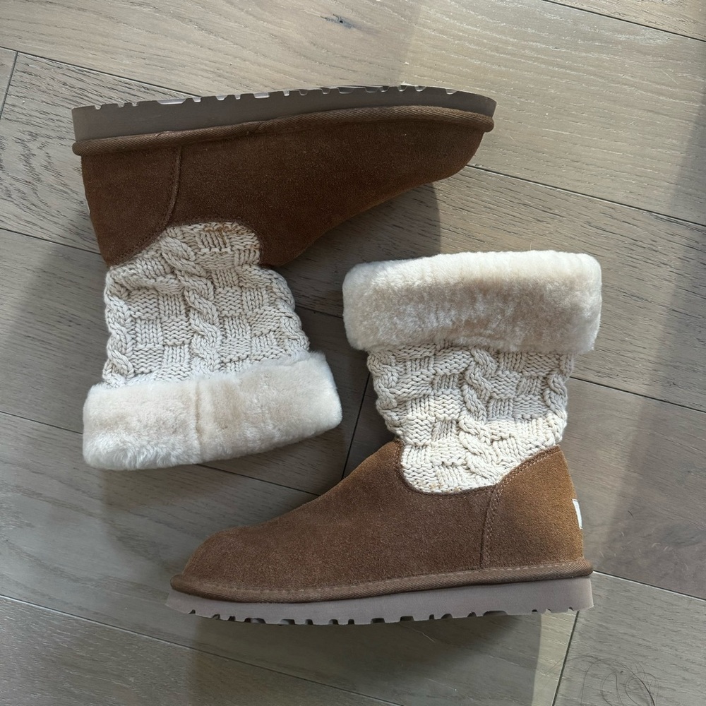 Knitted Chestnut Uggs